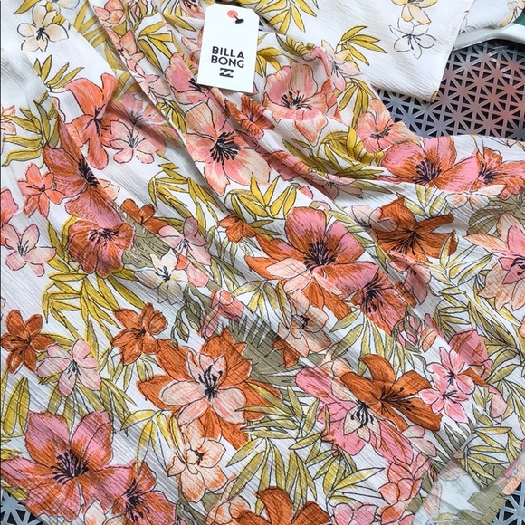 🔥🔥BILLABONG— FIRE NIGHTS COVER UP🔥🔥 - Picture 6 of 9